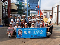 佐賀大学生１００名が高尾川ケーソン工事と福岡工場で「ものづくり」を体感