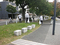 ボランティア活動(当社施工の4橋と周辺歩道及び公園の美化活動)