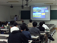 熊本大学で「ＰＣ橋の図面の見方」や「施工の実務」について説明しました
